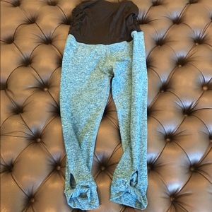 Beyond Yoga maternity leggings